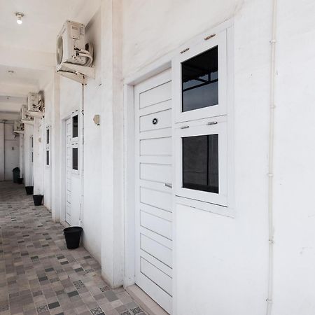 Hotel Reddoorz Syariah Near Rsud Zainoel Abidin Banda Aceh Exterior foto